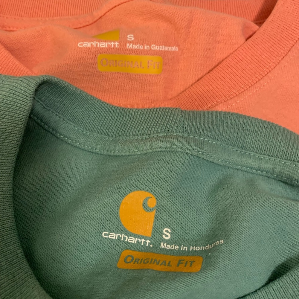 2 for 1! Brand new never worn Carhartt shirts.